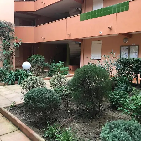 Le Nautile 1 Apartment